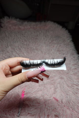 Ciglia Fatte a Mano — Personalizzate